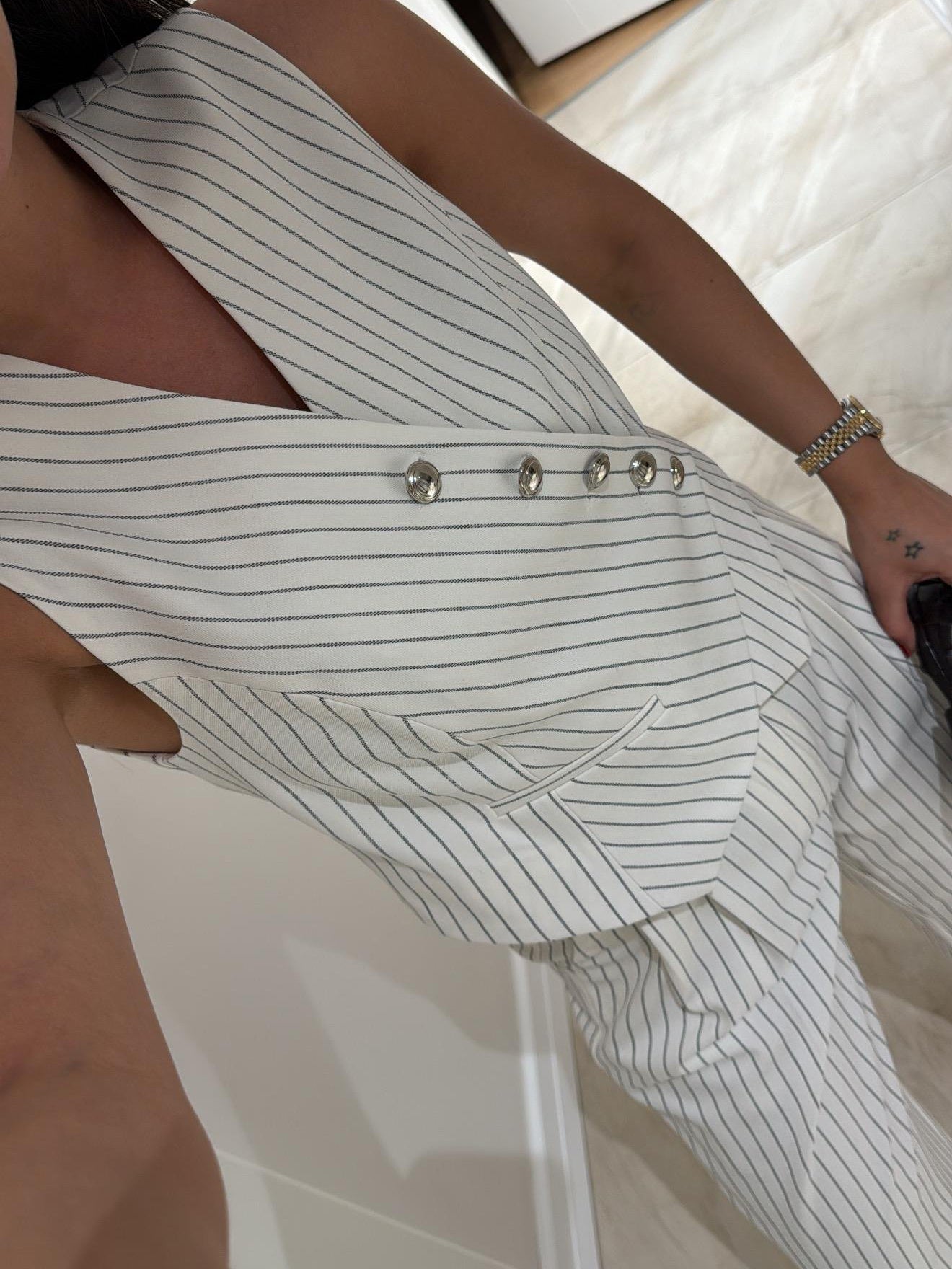 Ensemble rayé sans manches et pantalon large
