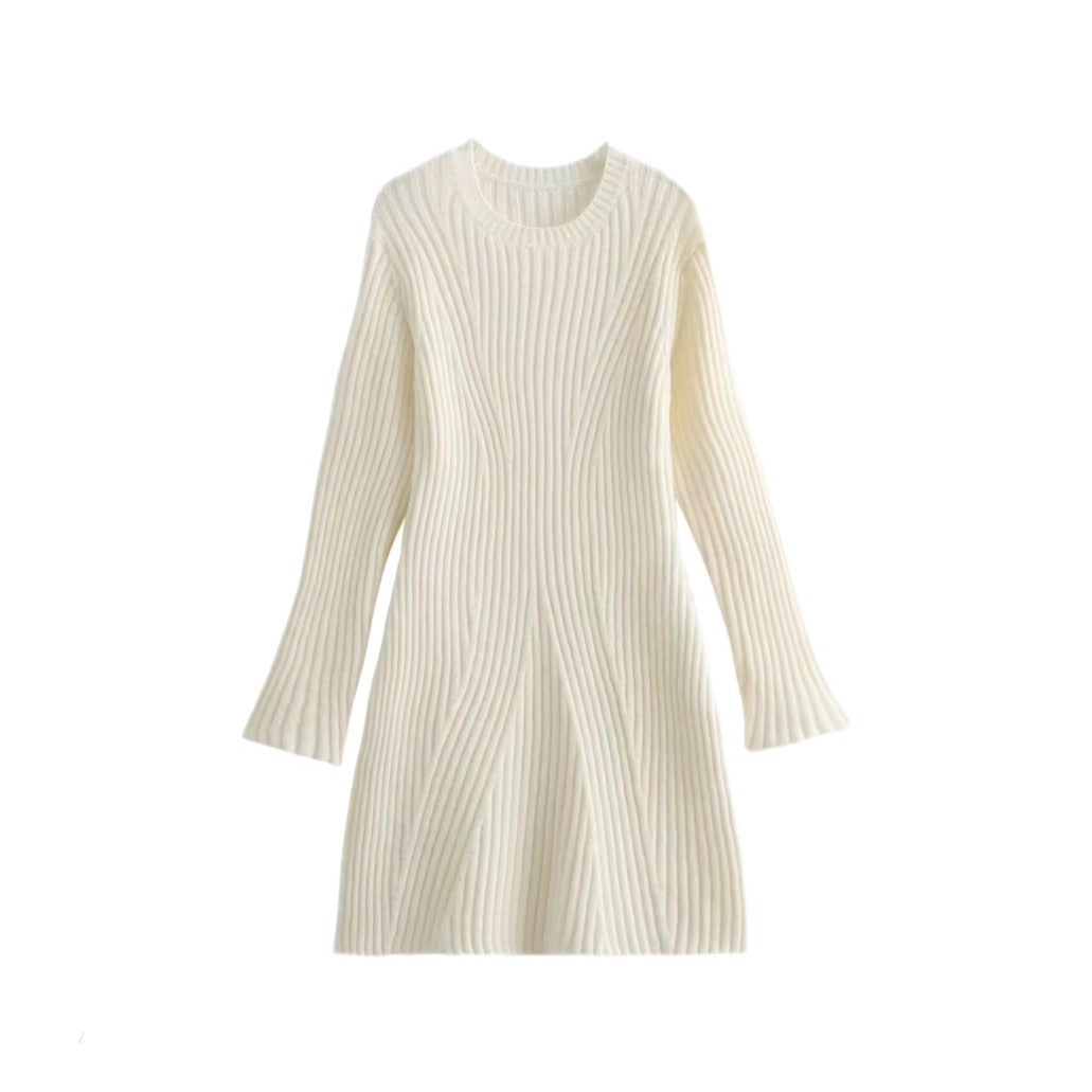 Robe pull côtelée à col montant