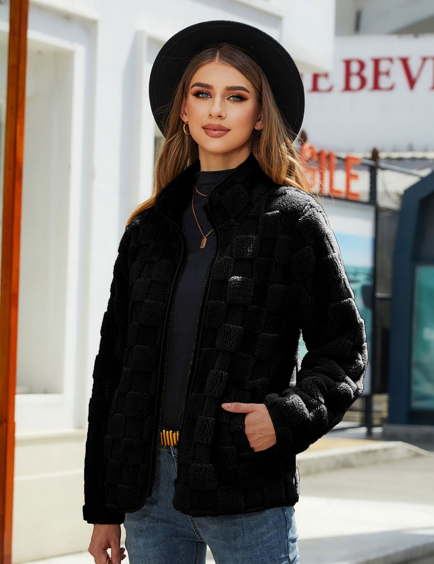 Veste douce matelassée à col montant