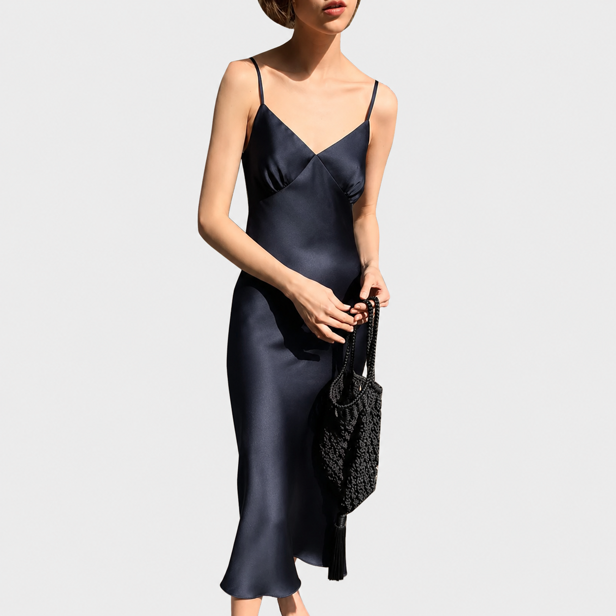 Robe longue satinée à bretelles