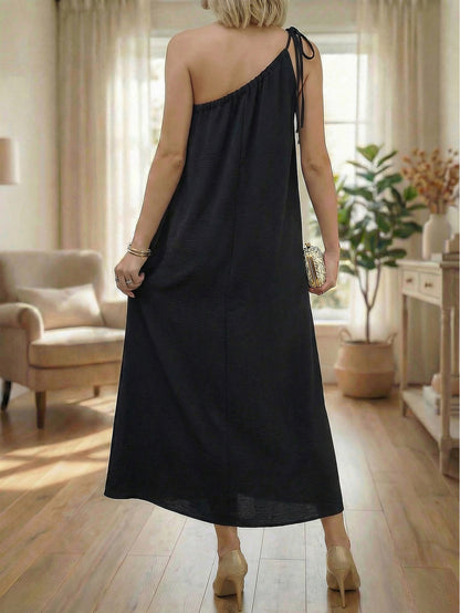 Robe longue asymétrique fendue