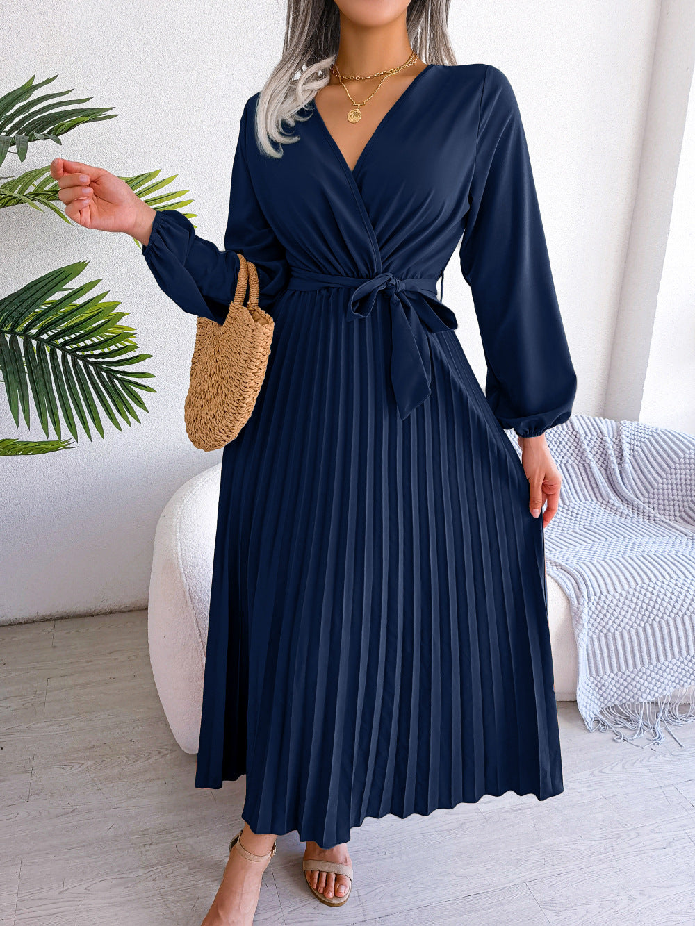 Robe maxi plissée à col croisé